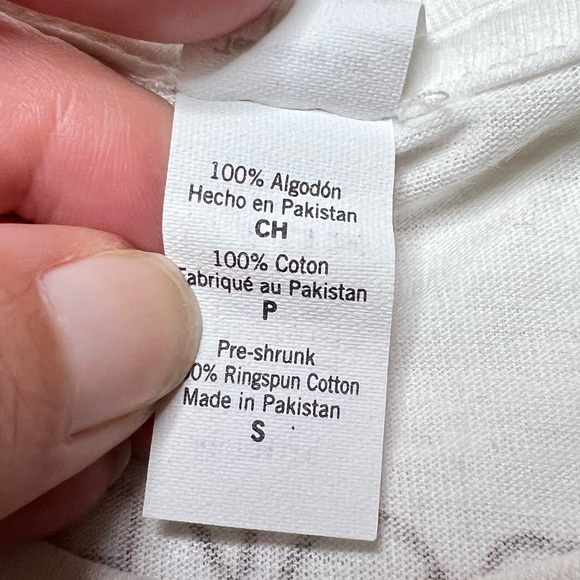 NWOT Tultex Demi Lovato The Unbroken Tour 2011 Graphic T-Shirt Unisex Sz S - Picture 7 of 8